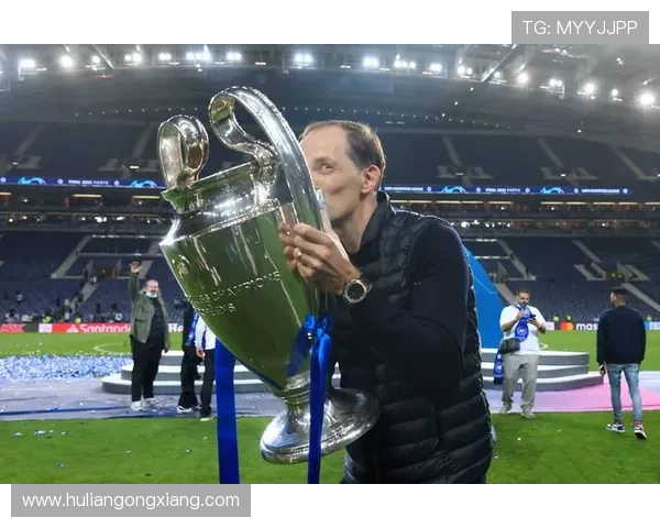 塞维利亚复兴豪强之路面临考验,当前阶段成绩波动影响欧冠竞争格局 塞维利亚复兴豪强之路面临考验,当前阶段成绩波动影响欧冠竞争格局